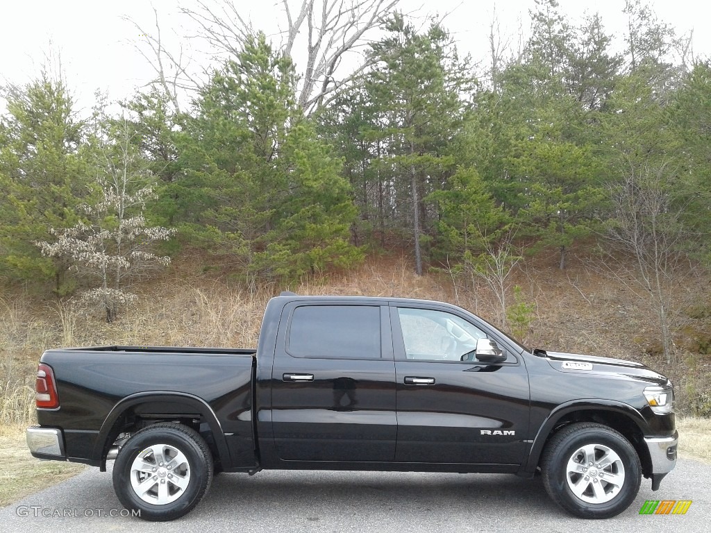 2019 1500 Laramie Crew Cab 4x4 - Diamond Black Crystal Pearl / Black photo #5