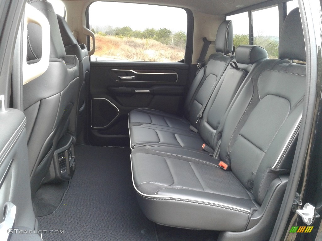 2019 1500 Laramie Crew Cab 4x4 - Diamond Black Crystal Pearl / Black photo #11