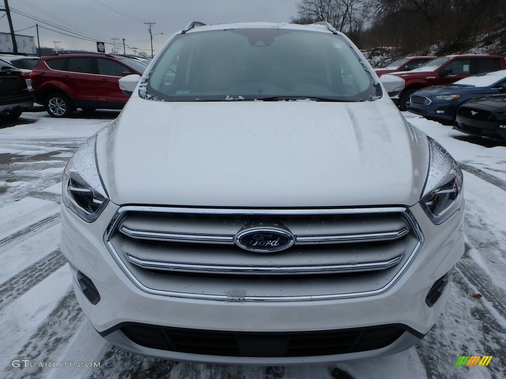 2019 Escape Titanium 4WD - White Platinum / Chromite Gray/Charcoal Black photo #8