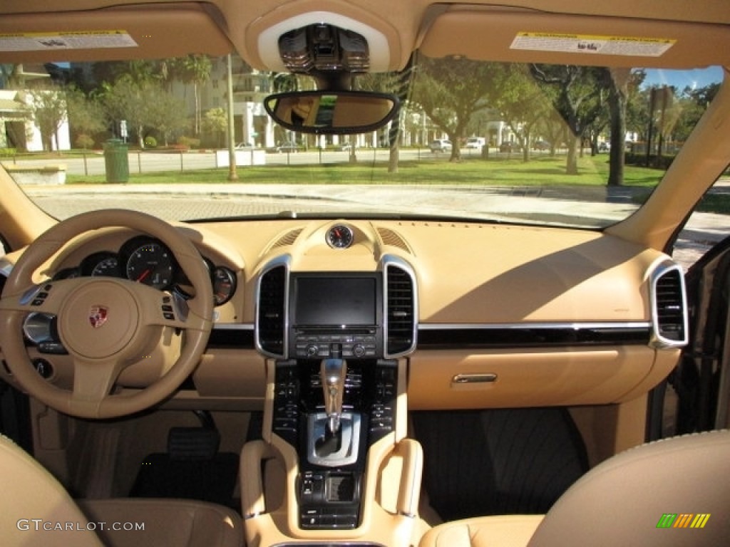 2014 Cayenne Diesel - Meteor Grey Metallic / Luxor Beige photo #16