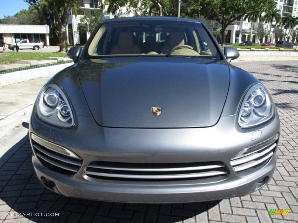 2014 Cayenne Diesel - Meteor Grey Metallic / Luxor Beige photo #26