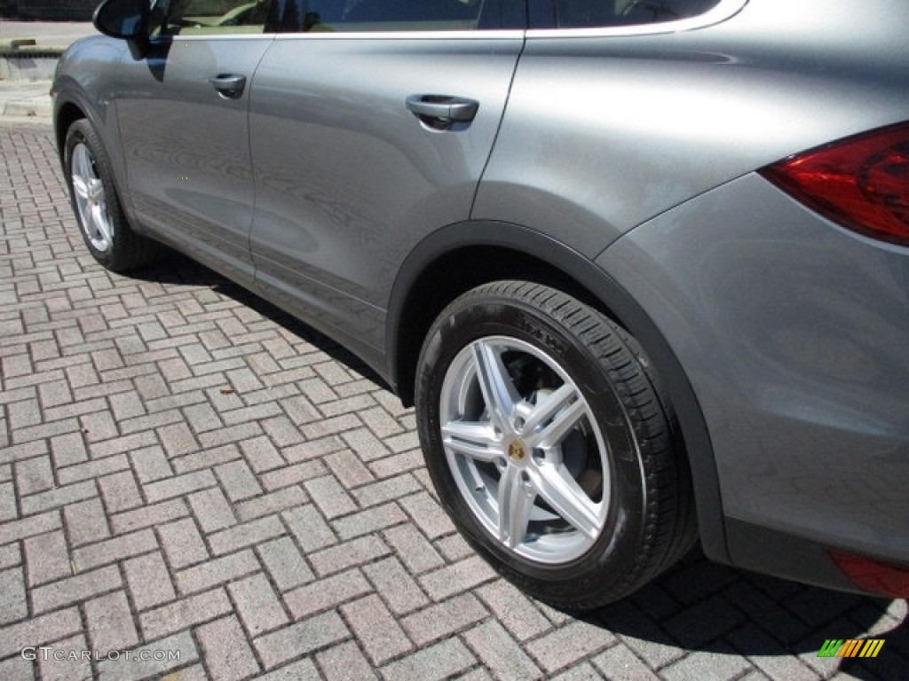 2014 Cayenne Diesel - Meteor Grey Metallic / Luxor Beige photo #38