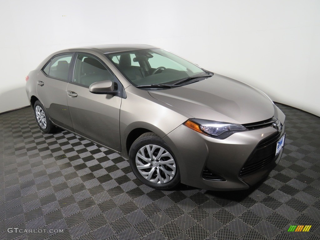 2017 Corolla LE - Falcon Gray Metallic / Black photo #4