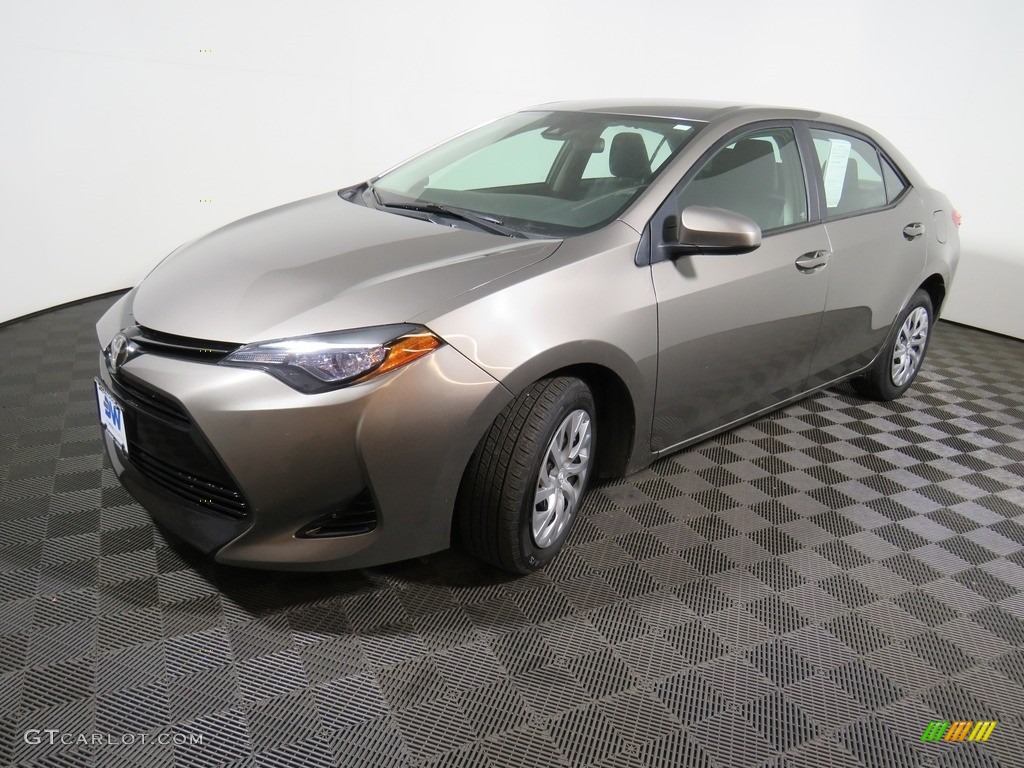 2017 Corolla LE - Falcon Gray Metallic / Black photo #10
