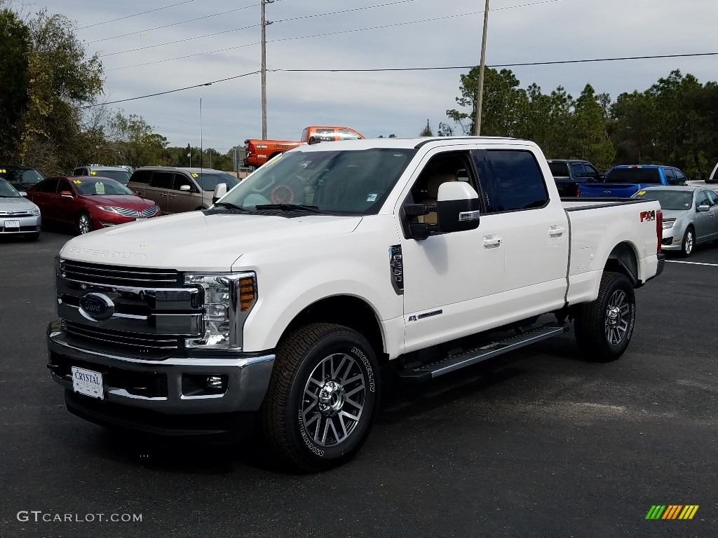 2019 F250 Super Duty XLT Crew Cab 4x4 - Oxford White / Camel photo #1