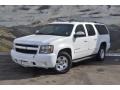 Summit White - Suburban LT 4x4 Photo No. 5