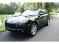 Black - Macan  Photo No. 8