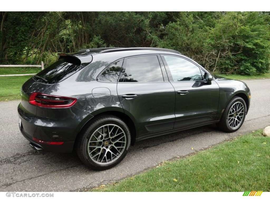 2018 Macan  - Volcano Grey Metallic / Black photo #4