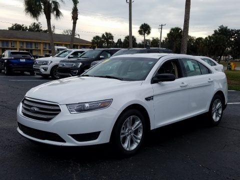 2019 Ford Taurus SE Data, Info and Specs