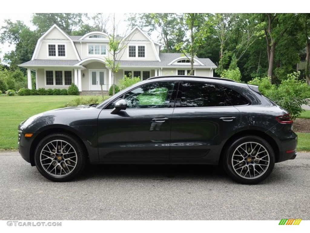 2018 Macan  - Volcano Grey Metallic / Black photo #7