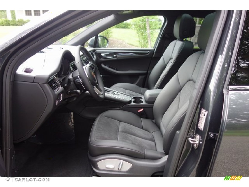 2018 Macan  - Volcano Grey Metallic / Black photo #12