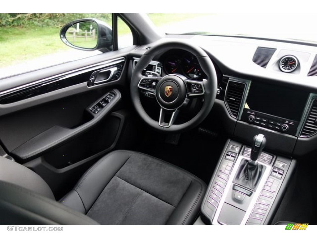 2018 Macan  - Volcano Grey Metallic / Black photo #13