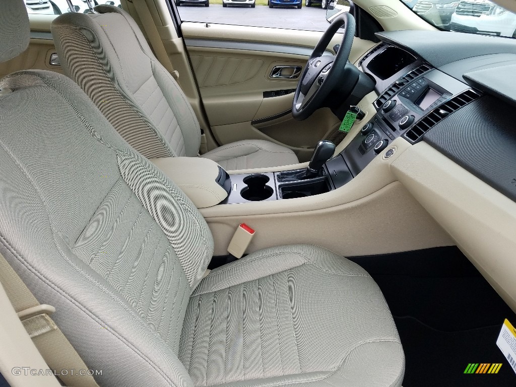 Dune Interior 2019 Ford Taurus SE Photo #131683666