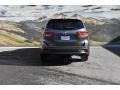 2019 Predawn Gray Mica Toyota Highlander SE AWD  photo #4