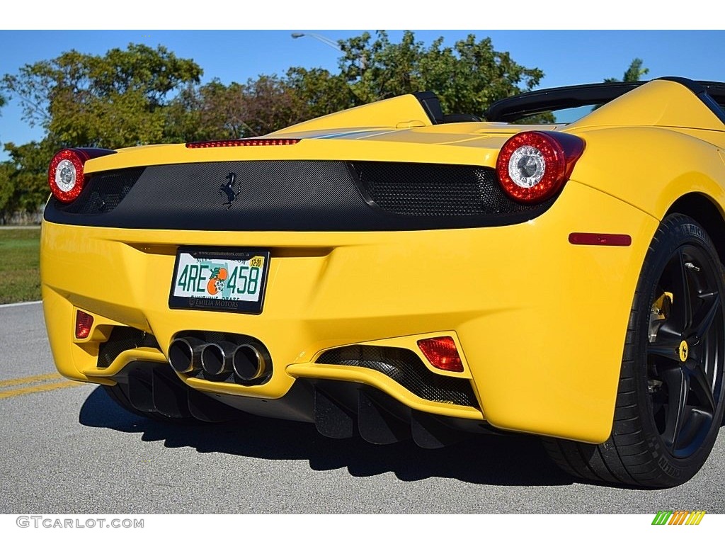 2013 458 Spider - Giallo Modena (Yellow) / Nero photo #7