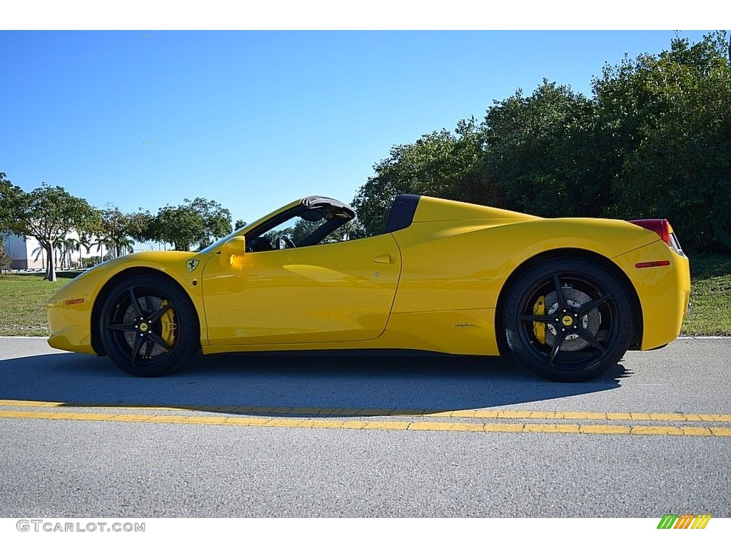 2013 458 Spider - Giallo Modena (Yellow) / Nero photo #11