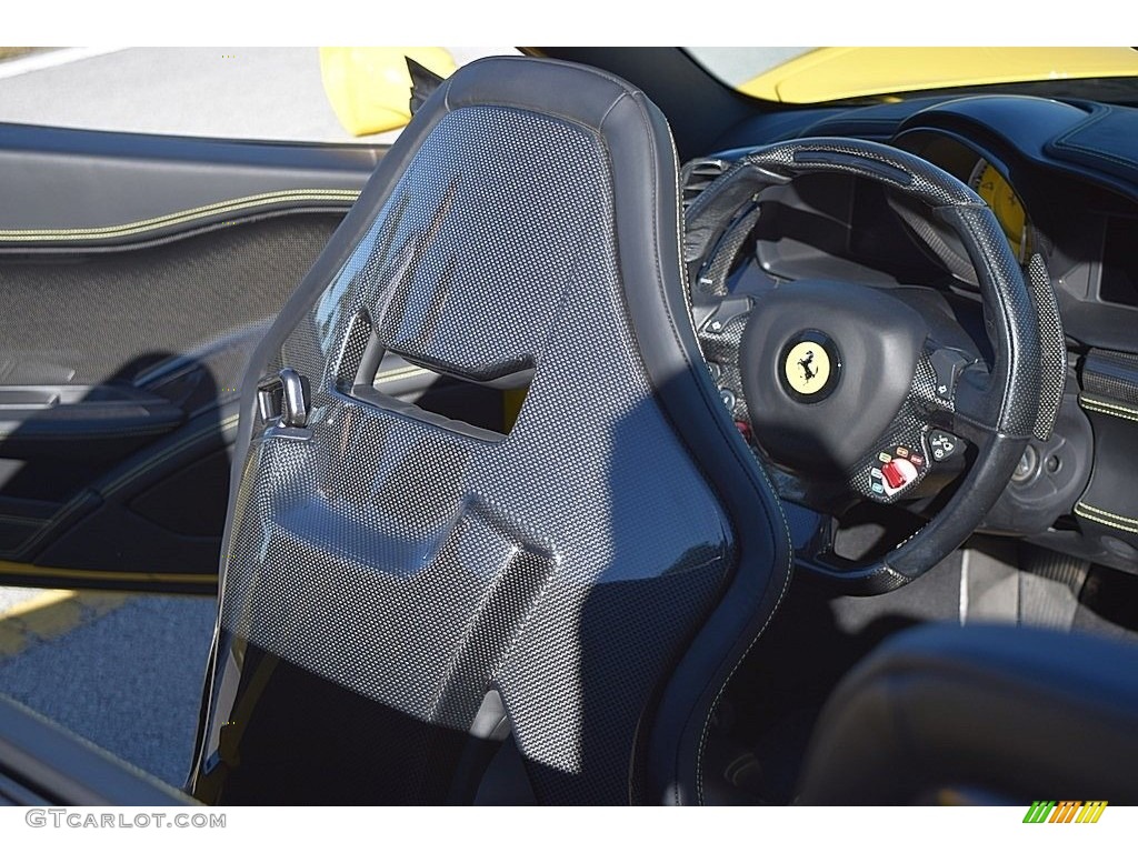 2013 Ferrari 458 Spider Front Seat Photo #131694403