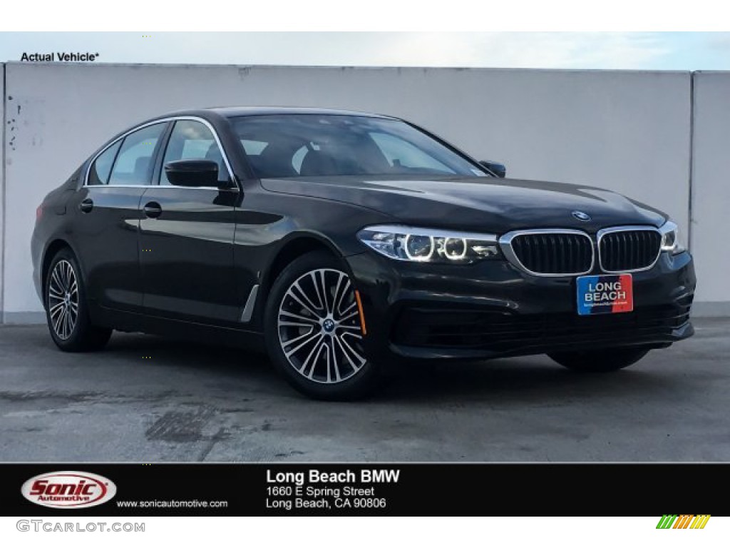 2019 5 Series 530e iPerformance Sedan - Jet Black / Black photo #1