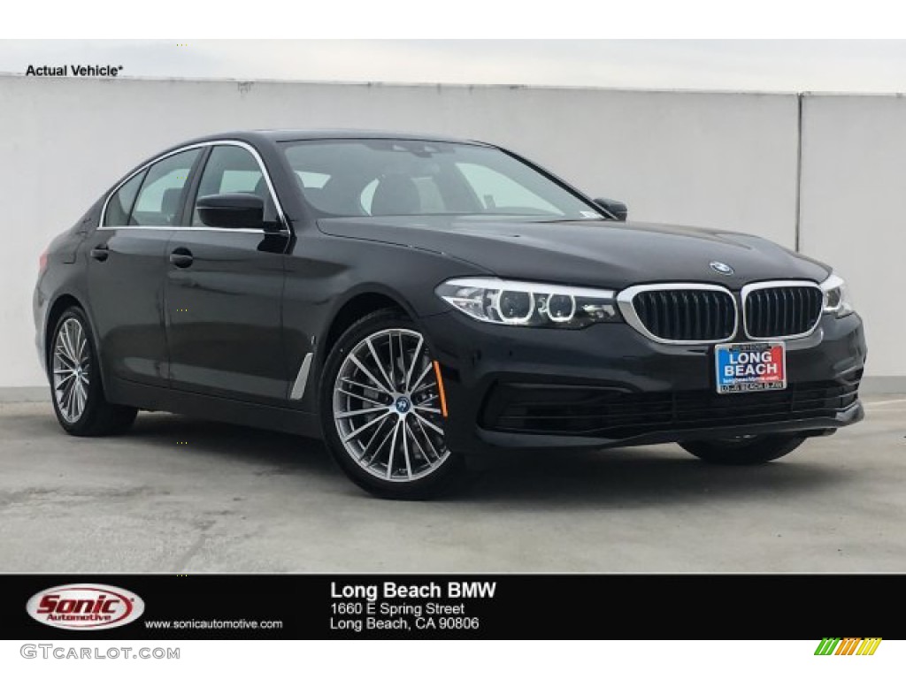 2019 5 Series 530e iPerformance Sedan - Jet Black / Black photo #1