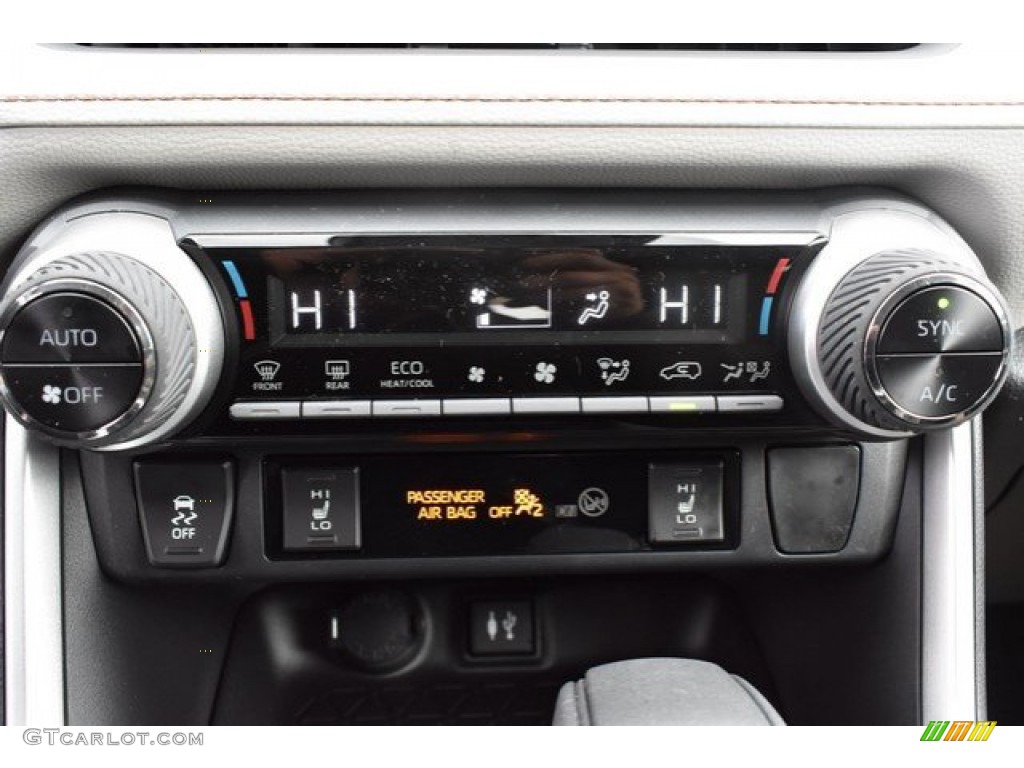 2019 RAV4 XLE AWD - Silver Sky Metallic / Light Gray photo #29