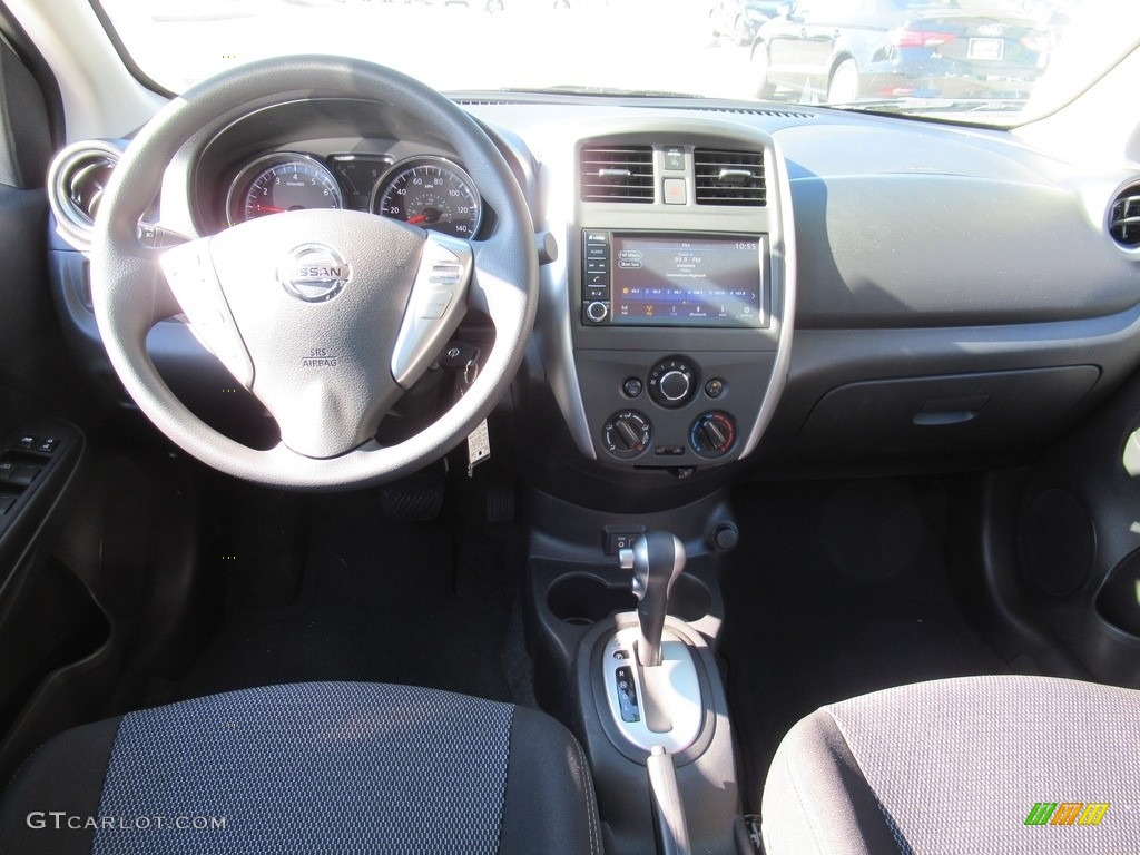 2019 Versa SV - Fresh Powder White / Charcoal photo #14