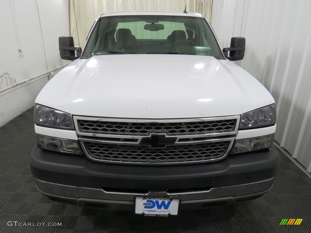 2005 Silverado 2500HD LS Extended Cab 4x4 - Summit White / Dark Charcoal photo #4