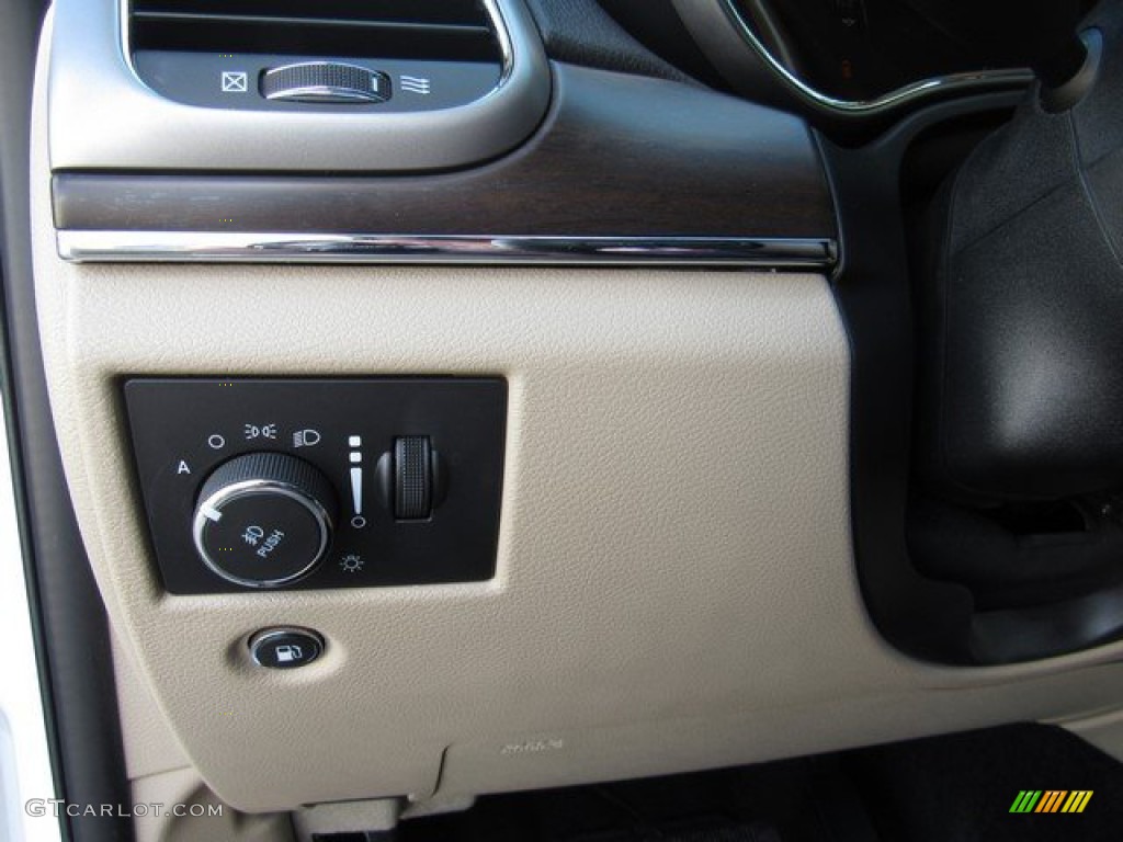 2018 Grand Cherokee Limited - Bright White / Black/Light Frost Beige photo #27