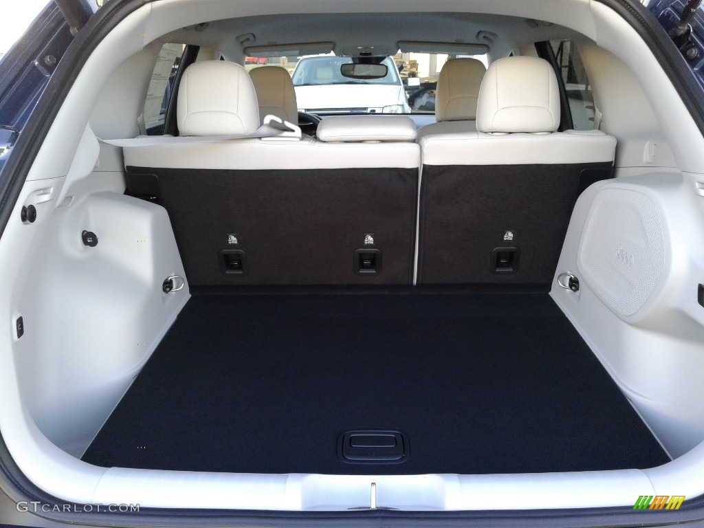 2019 Jeep Cherokee Limited Trunk Photo #131712206
