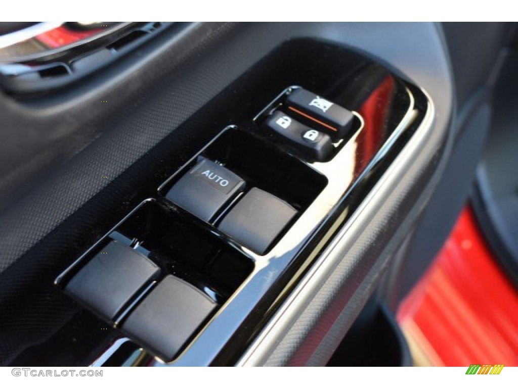 2019 Prius c LE - Absolutely Red / Gray/Black Two Tone photo #23