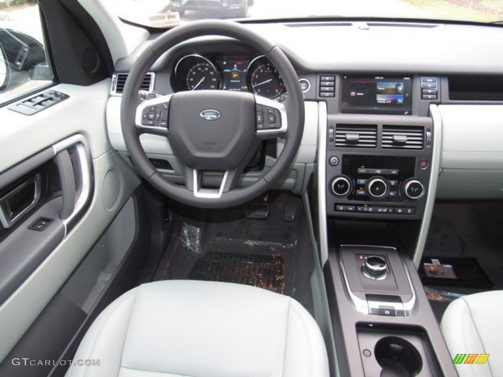 2019 Land Rover Discovery Sport SE Glacier/Lunar Dashboard Photo #131728889