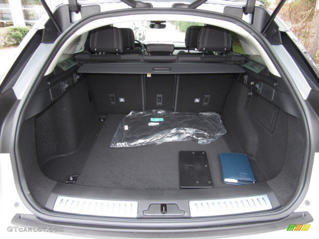 2019 Land Rover Range Rover Velar S Trunk Photo #131731322