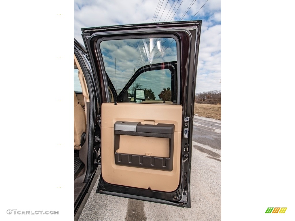 2014 F250 Super Duty XLT Crew Cab 4x4 - Green Gem Metallic / Adobe photo #27