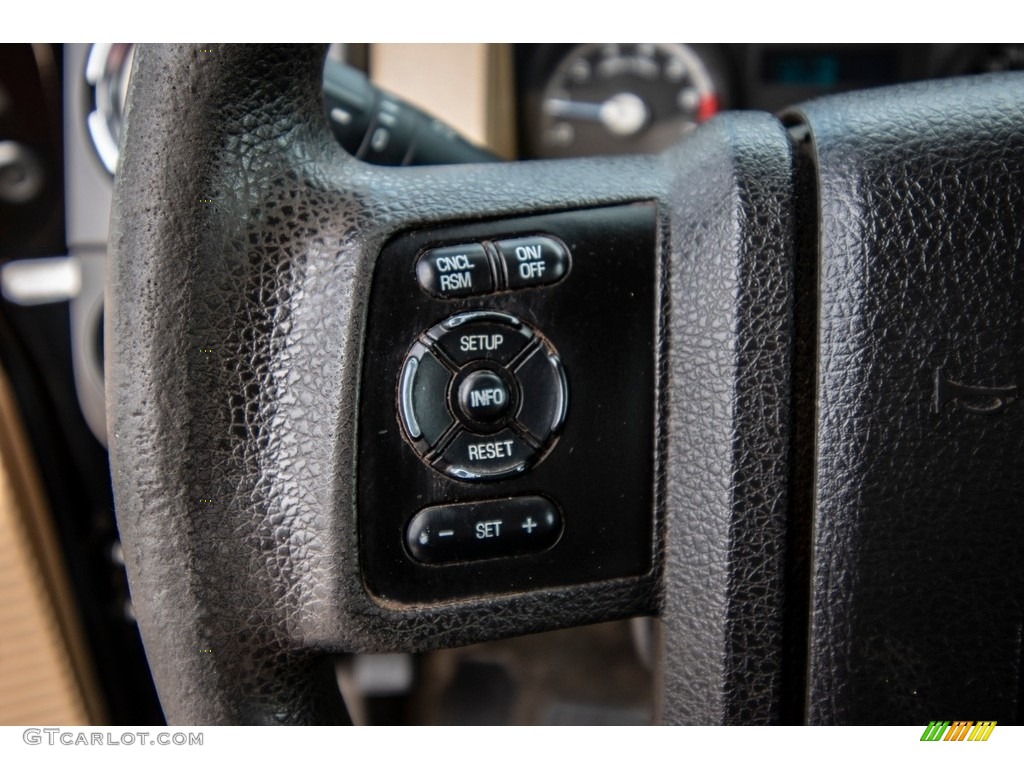 2014 F250 Super Duty XLT Crew Cab 4x4 - Green Gem Metallic / Adobe photo #35