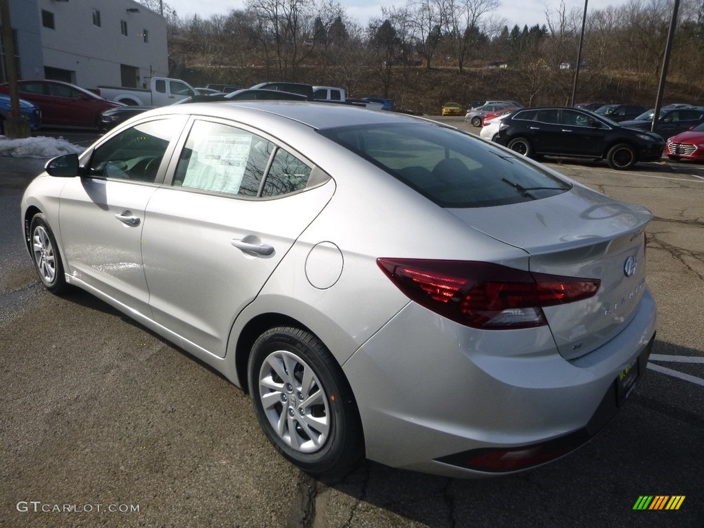 2019 Elantra SE - Symphony Silver / Gray photo #6
