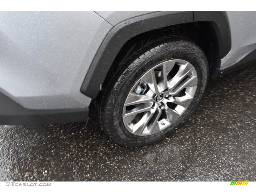 2019 RAV4 XLE AWD - Silver Sky Metallic / Light Gray photo #36