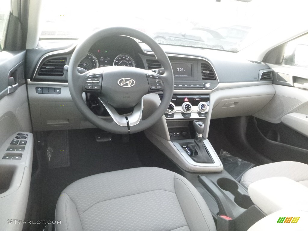 2019 Elantra SE - Symphony Silver / Gray photo #10
