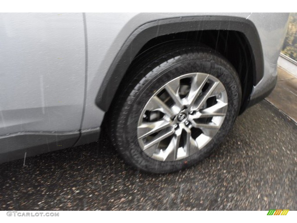 2019 RAV4 XLE AWD - Silver Sky Metallic / Light Gray photo #37