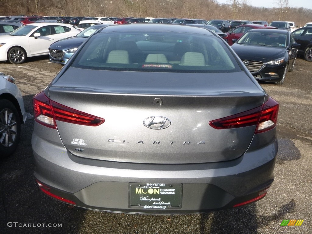 2019 Elantra SE - Machine Gray / Gray photo #6