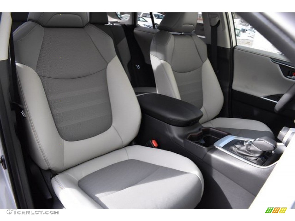 2019 RAV4 Limited AWD - Silver Sky Metallic / Light Gray photo #13