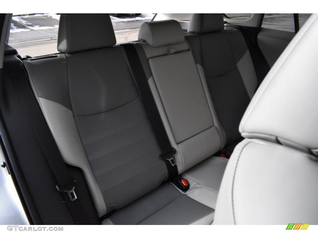 2019 RAV4 Limited AWD - Silver Sky Metallic / Light Gray photo #19