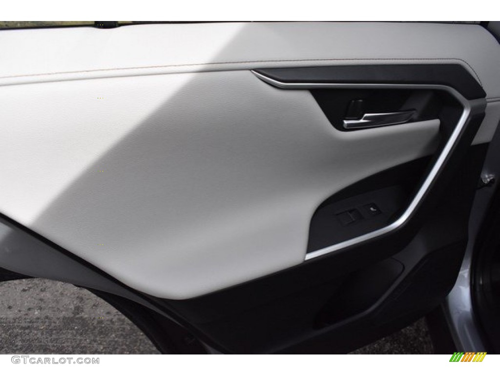 2019 RAV4 Limited AWD - Silver Sky Metallic / Light Gray photo #21