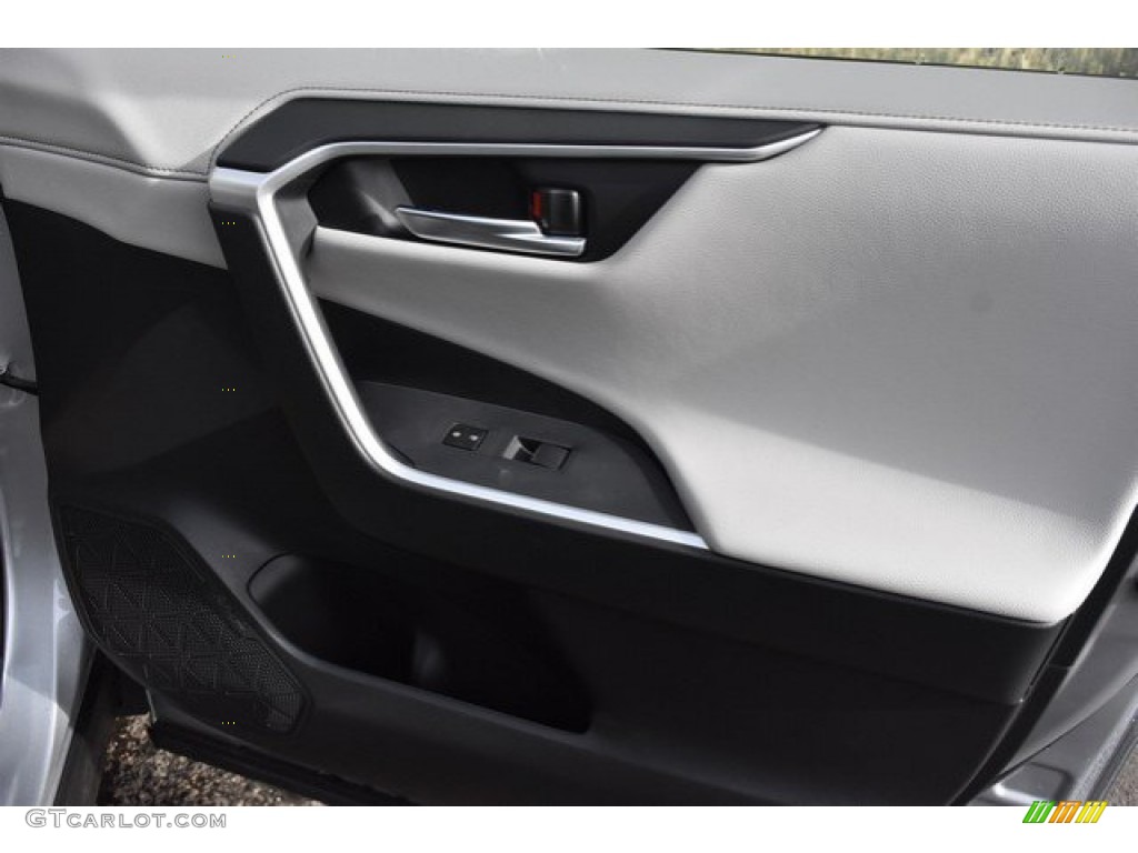 2019 RAV4 Limited AWD - Silver Sky Metallic / Light Gray photo #22