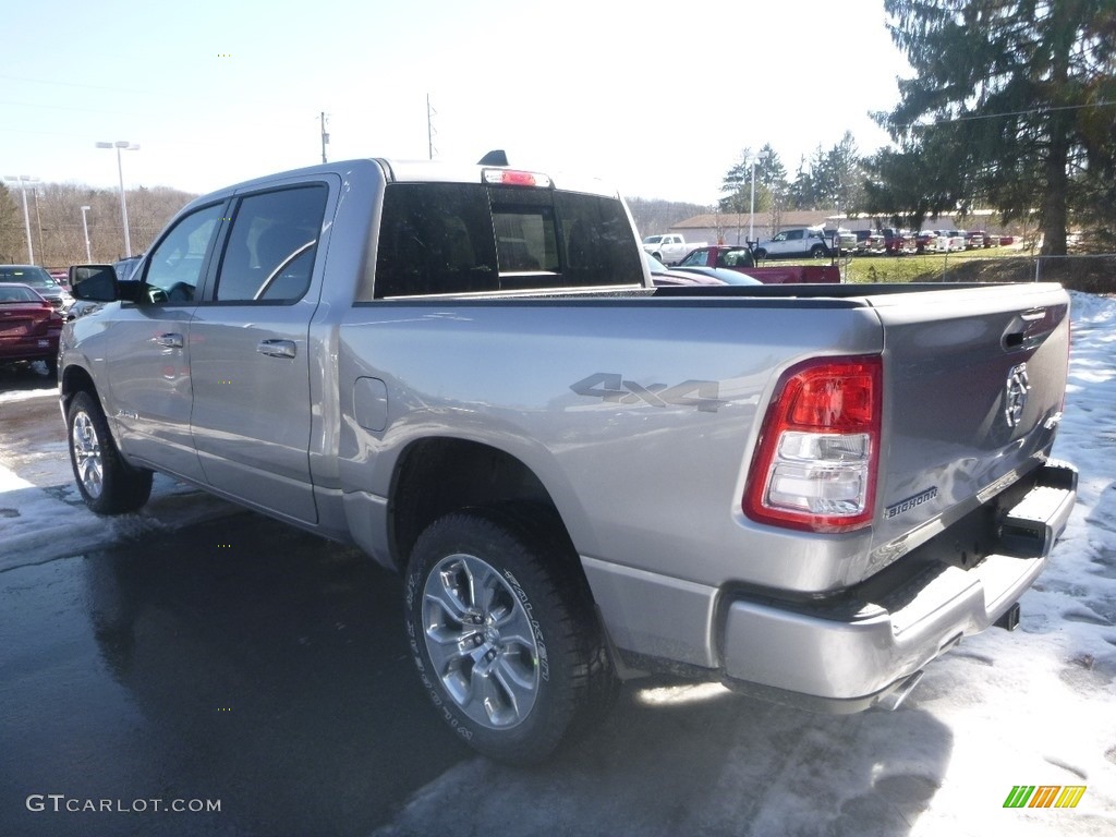 2019 1500 Big Horn Crew Cab 4x4 - Billett Silver Metallic / Black photo #4