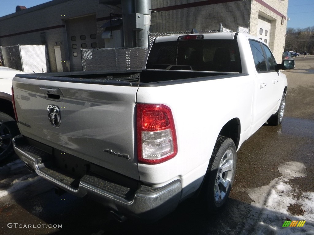 2019 1500 Big Horn Crew Cab 4x4 - Bright White / Black/Light Mountain Brown photo #5