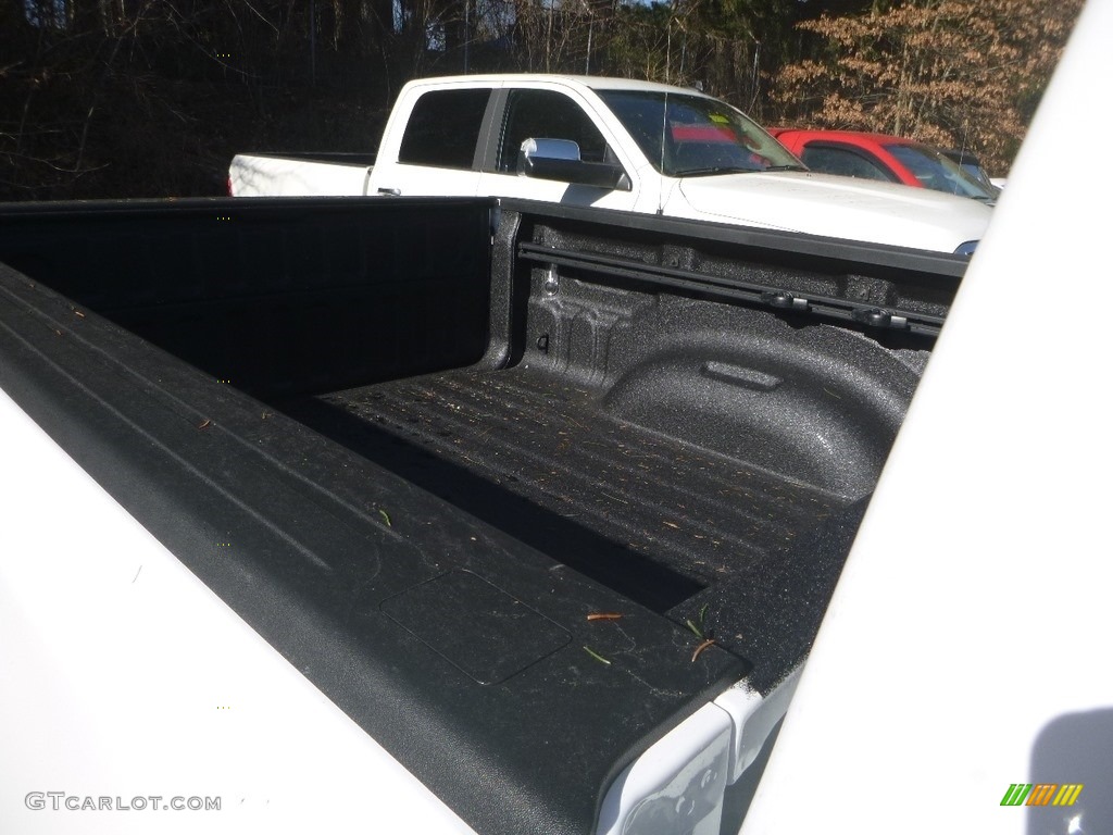 2019 1500 Big Horn Crew Cab 4x4 - Bright White / Black/Light Mountain Brown photo #12