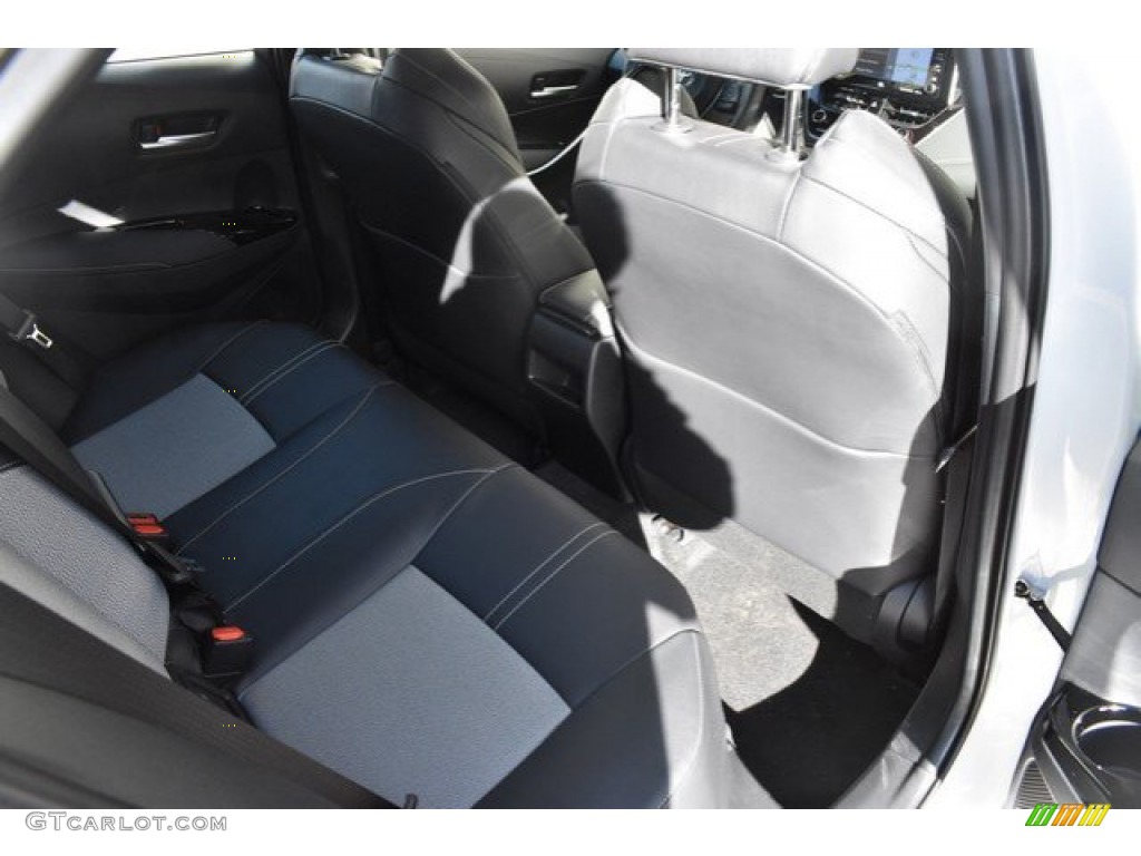 2019 Corolla Hatchback XSE - Blizzard White Pearl / Black photo #16