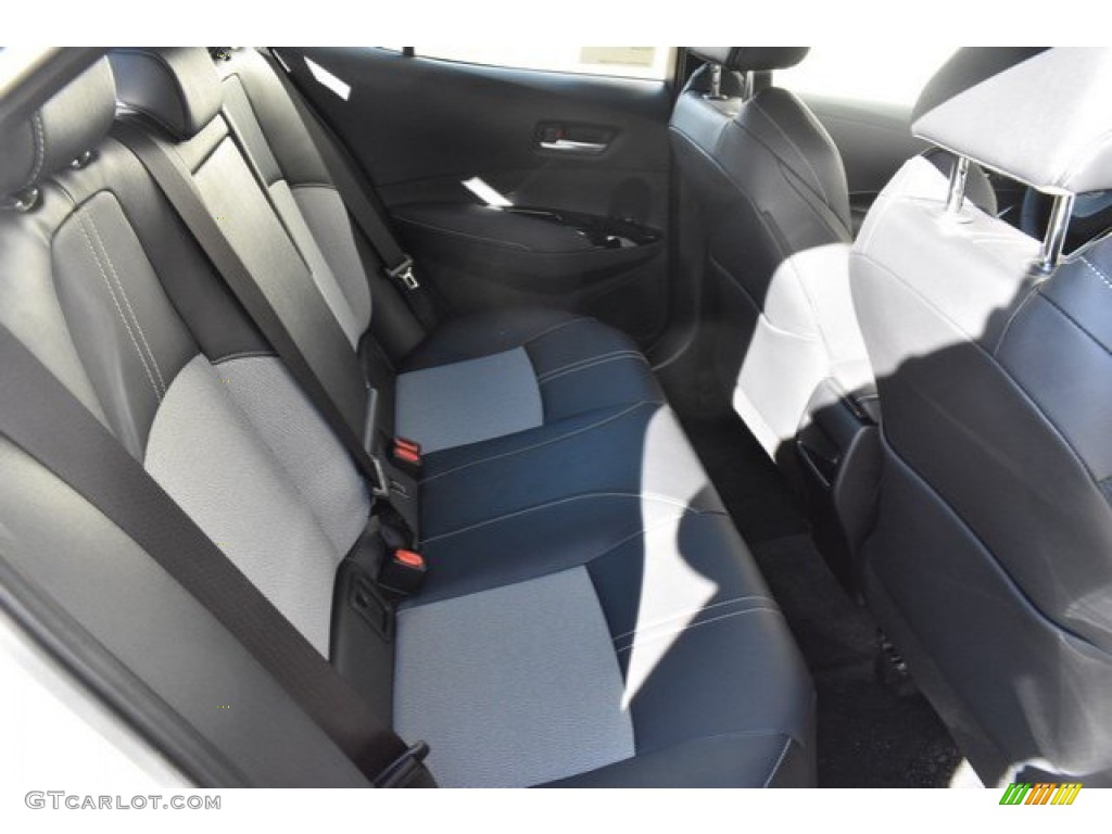 2019 Corolla Hatchback XSE - Blizzard White Pearl / Black photo #17