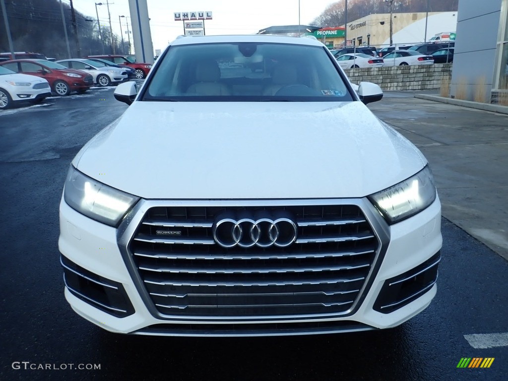 2017 Q7 3.0T quattro Premium Plus - Glacier White Metallic / Rock Gray photo #7