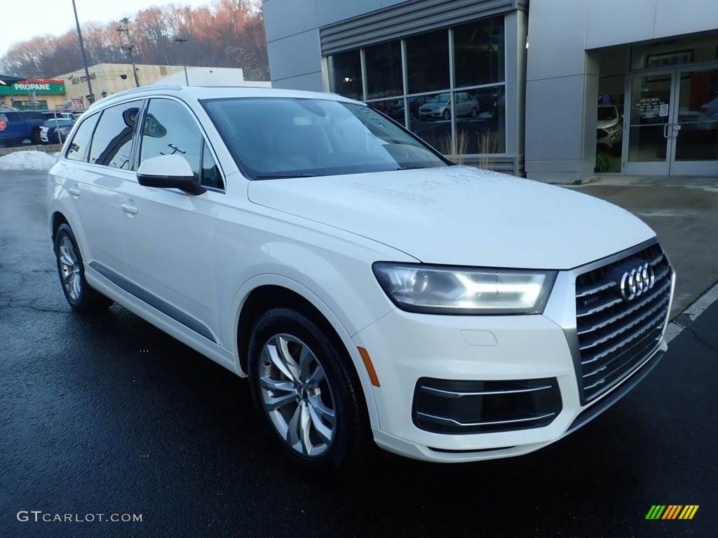 2017 Q7 3.0T quattro Premium Plus - Glacier White Metallic / Rock Gray photo #8