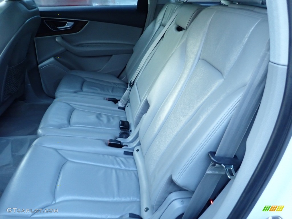 2017 Q7 3.0T quattro Premium Plus - Glacier White Metallic / Rock Gray photo #15